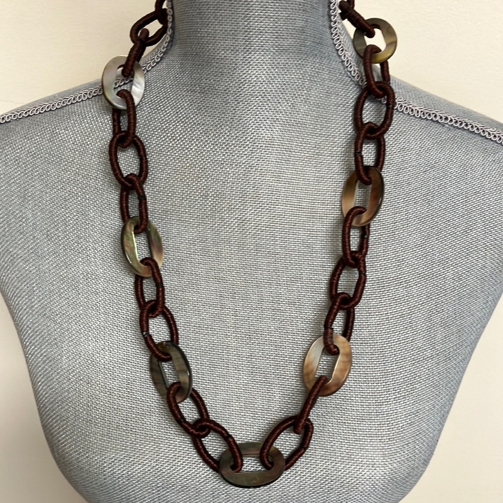 Large Link Mother of Pearl Necklace